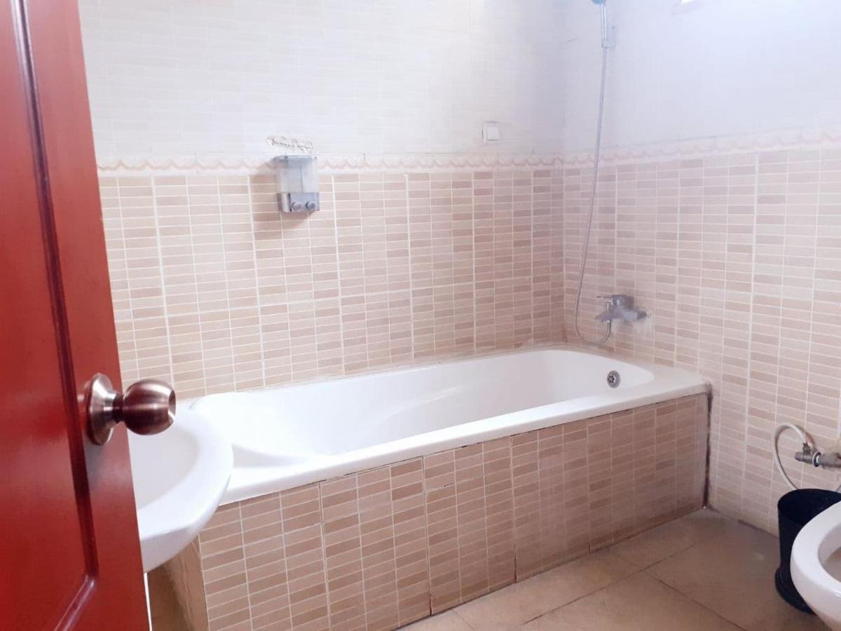 Amenities Hotel 아디스아바바 외부 사진