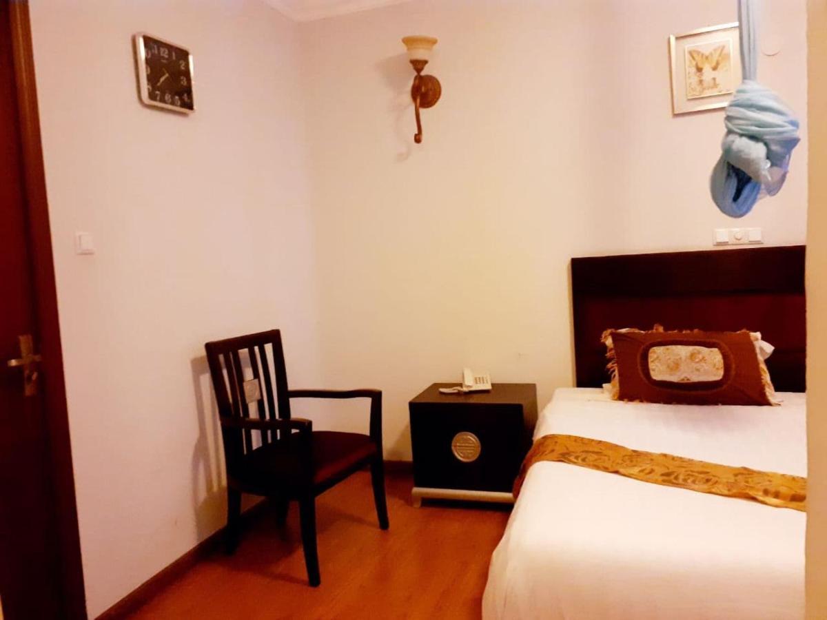 Amenities Hotel 아디스아바바 외부 사진